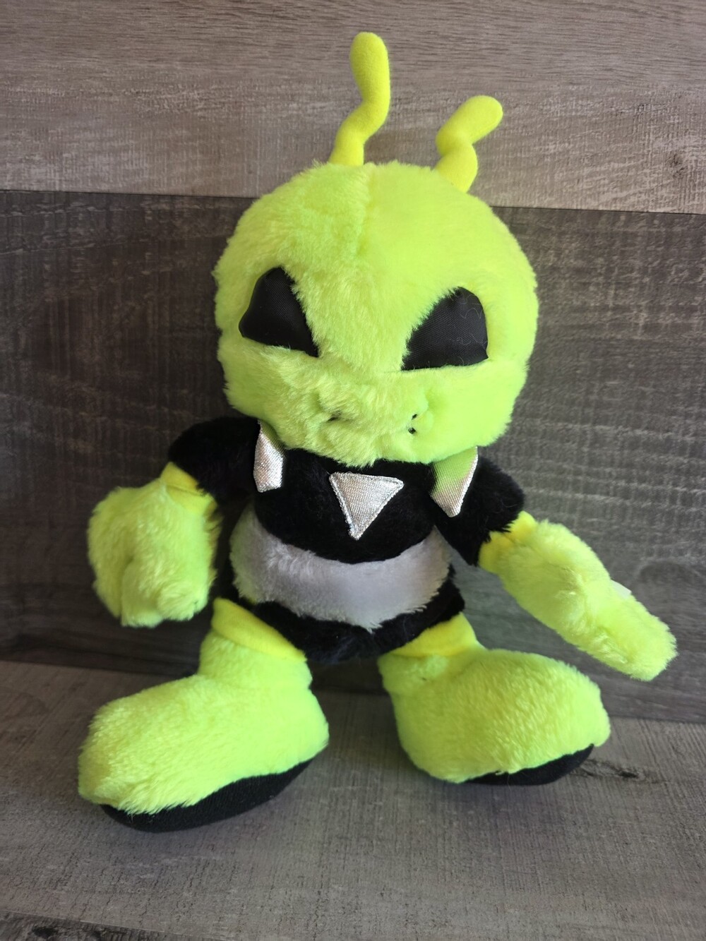 Vintage Nanco Martian Plush Alien Black & Silver Uniform 1997 12” b273